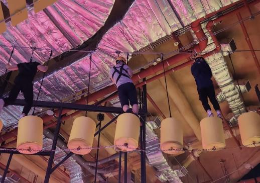 학교밖 청소년들이 또래 친구들과 함께 이색 스포츠 활동을 즐기고 있다.