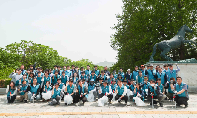 한국마사회, 환경보호와 지역상생 위한 플로깅 캠페인 시행