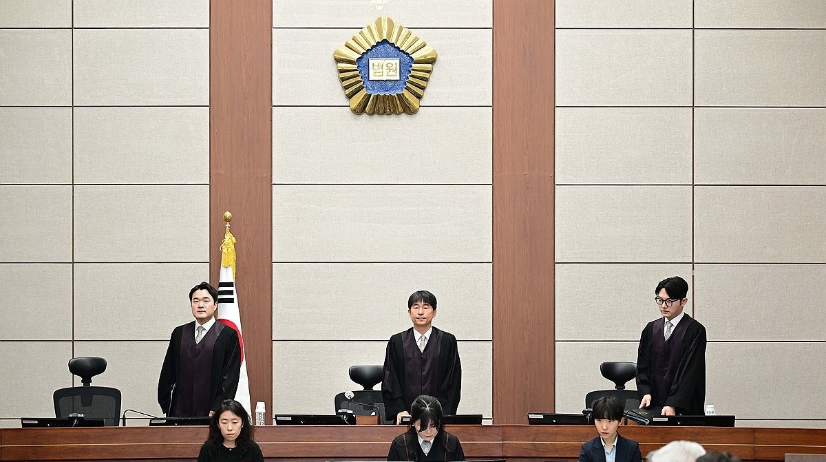 입장하는 지귀연 부장판사(사진=연합뉴스)