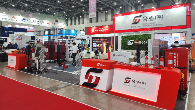 육송㈜의 '2025 국제소방안전박람회' 부스 전경.(사진=육송)