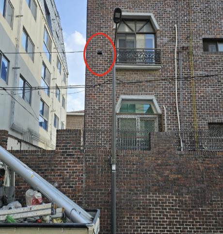 보안등 가공인입선 차단기 설치완료 사진