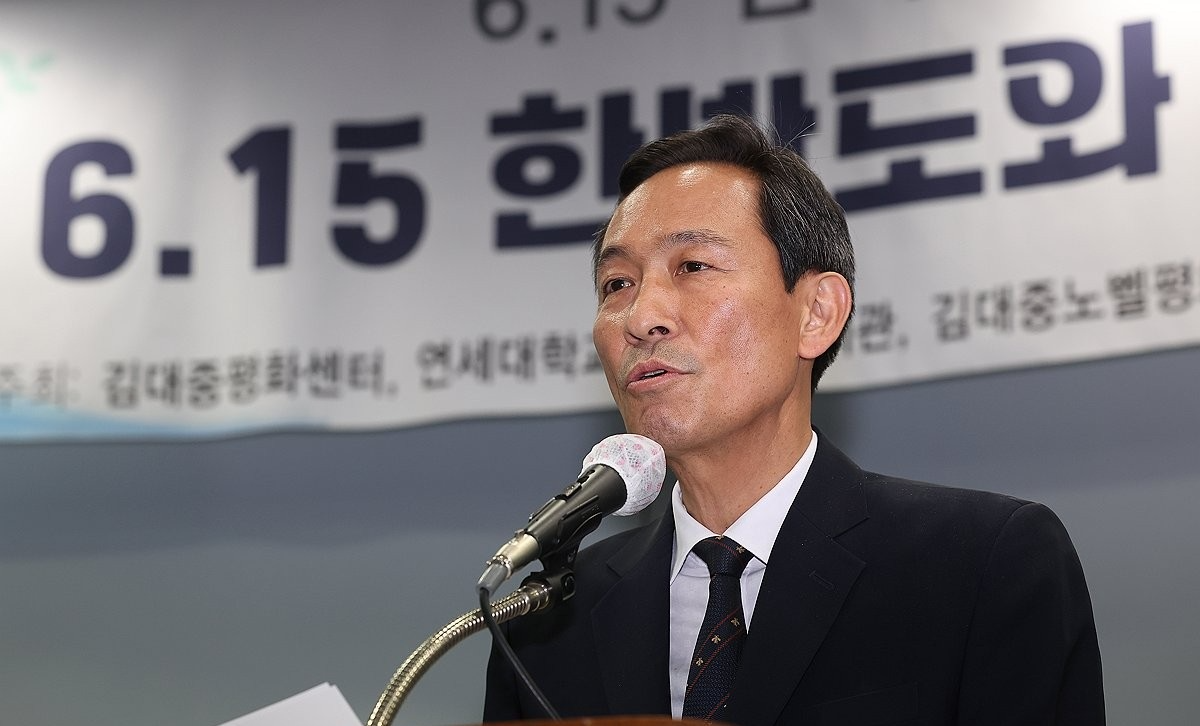 이재명 대통령 축사 대독하는 우상호 정무수석(사진=연합뉴스)