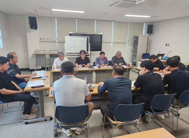 진안군, 벼 병해충 공동방제 약제 선정 회의 개최