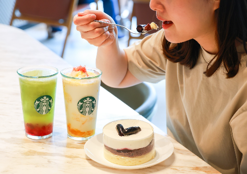 스타벅스, ‘블랙사파이어 치즈 케이크’ 고객 감사 이벤트 진행