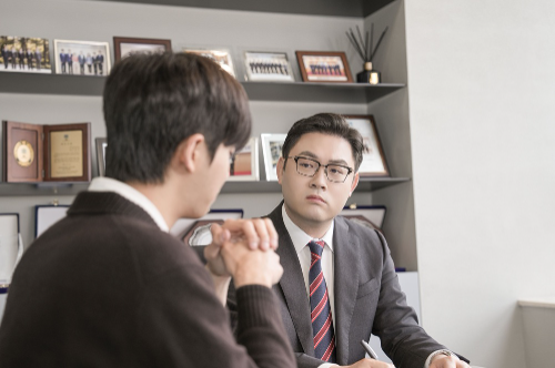 청소년 성범죄 피의자, 미성년자라는 이유로 봐주지 않아…신속하고 전략적인 대응만이 해법