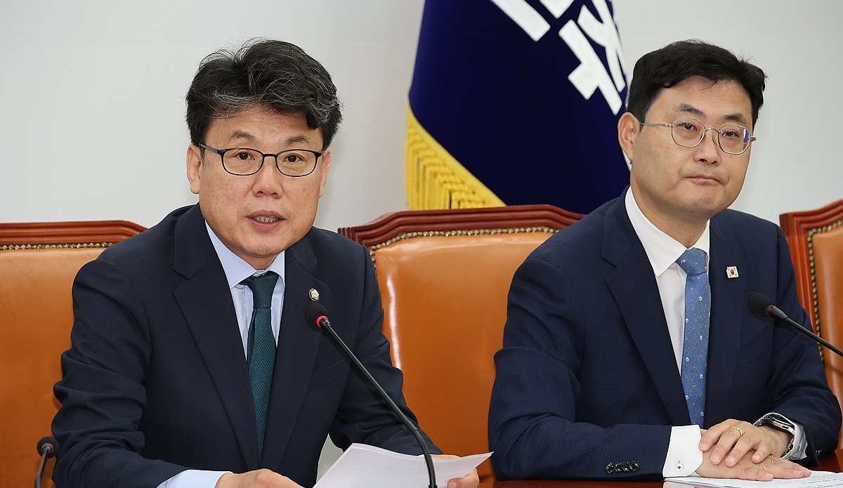 발언하는 진성준 정책위의장(사진=연합뉴스)