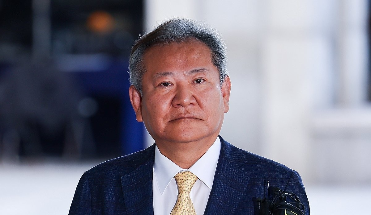 특검 출석하는 이상민(사진=연합뉴스)