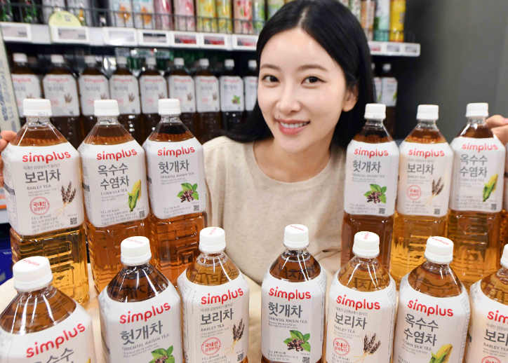 홈플러스, 1.5L ‘심플러스 1000원 차음료’ 3종 선봬
