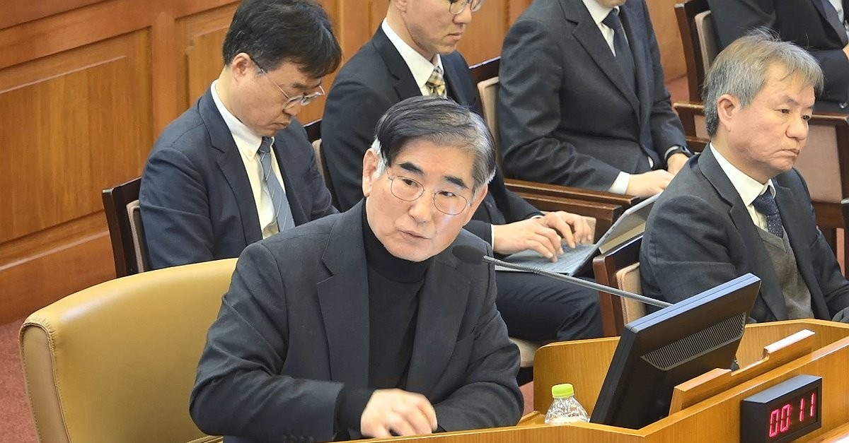 윤 대통령 증인신문에 답변하는 김용현 전 국방장관(사진=연합뉴스)