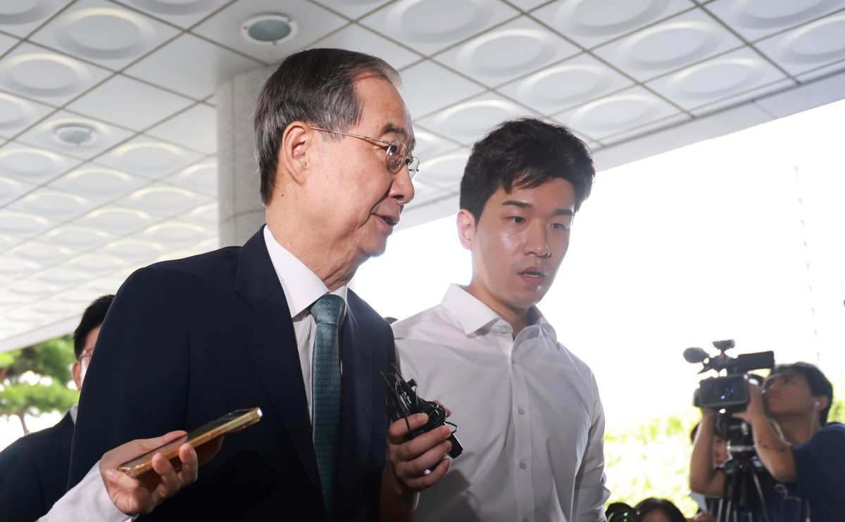 피의자 신분으로 내란특검 출석한 한덕수 전 총리(사진=연합뉴스)