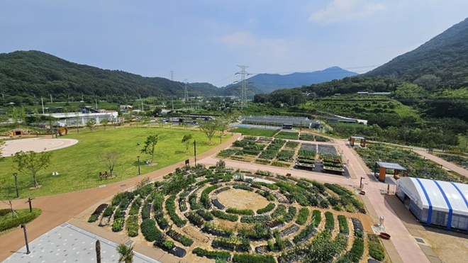 철마도시농업공원 전경.(제공=부산 기장군)