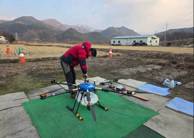 무주군, 농업용 드론 기술 활용도 높인다! 드론 자격증 취득 교육 진행