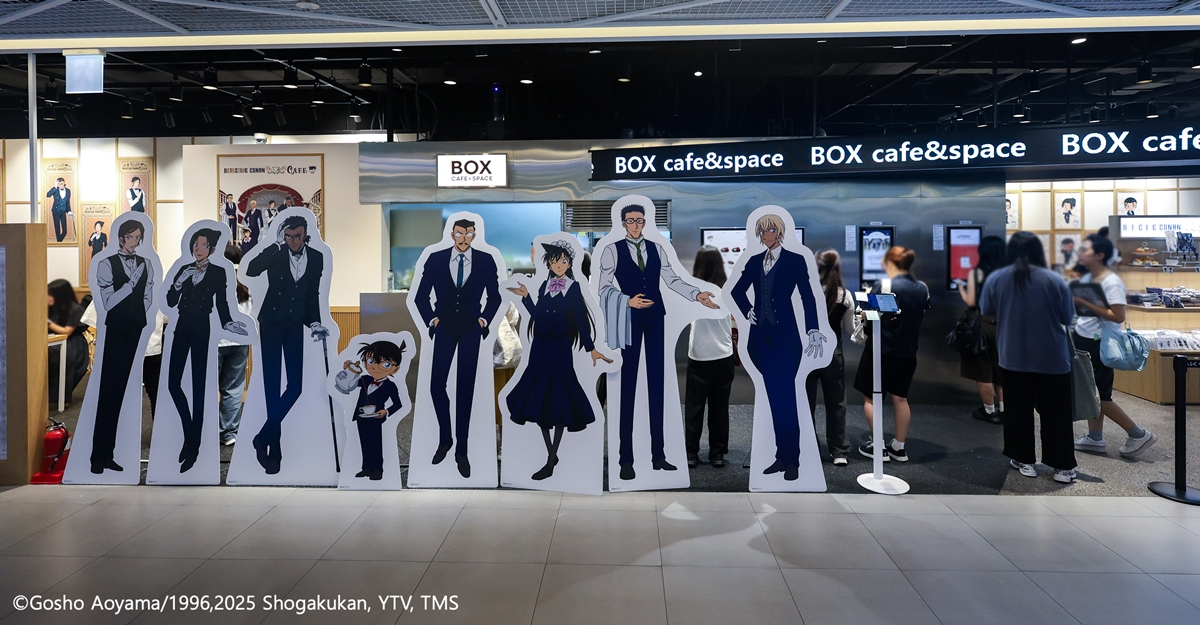 AK플라자 홍대점, ‘명탐정 코난’ 카페와 ‘에반게리온’ 원화전 선봬