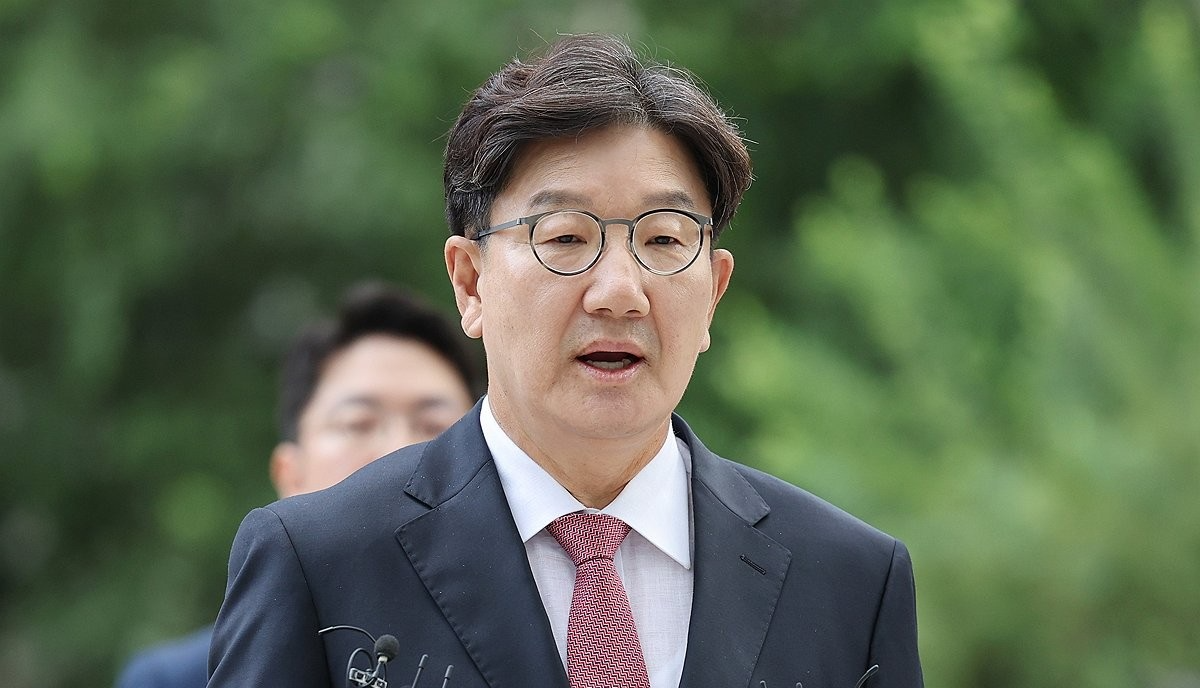 피의자 신분으로 특검 출석한 권성동 의원(사진=연합뉴스)