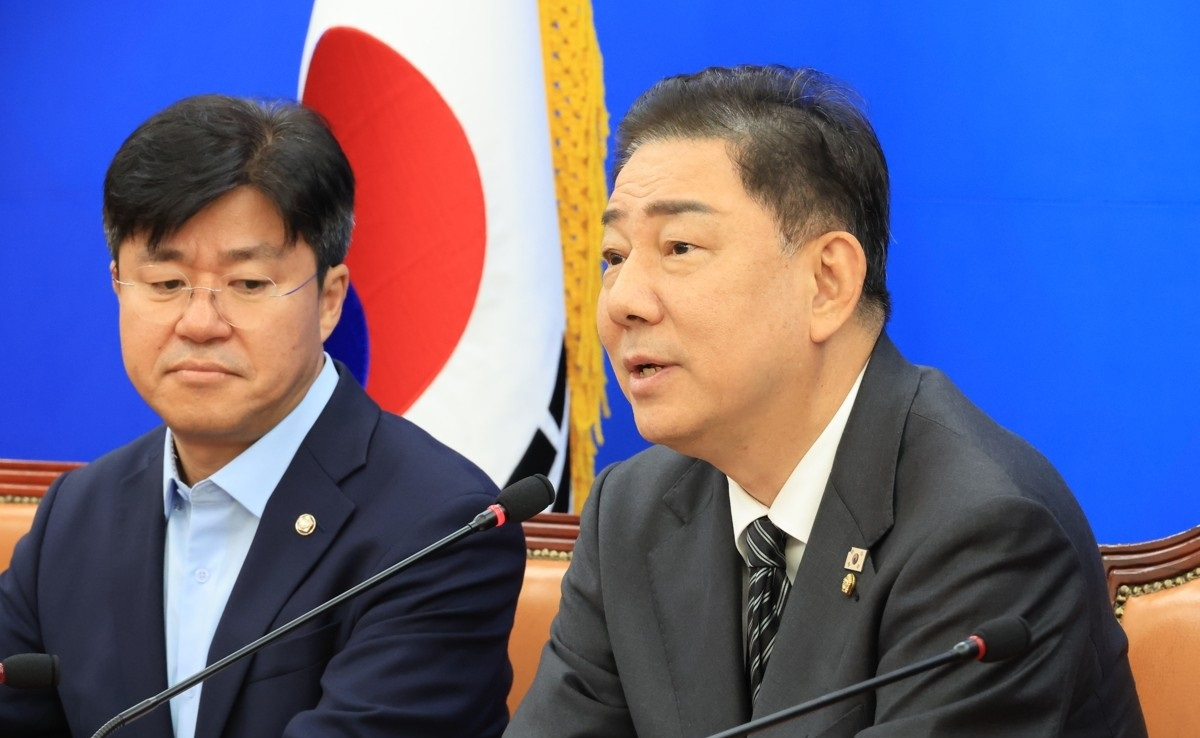 정기국회 기자간담회 하는 김병기 원내대표(사진=연합뉴스)