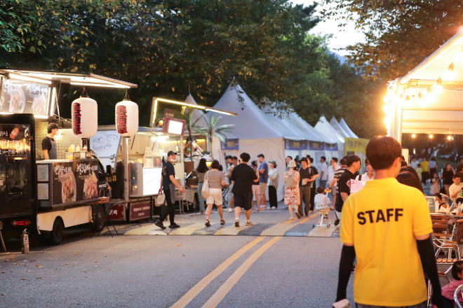 렛츠런파크 서울, 오는 21일까지 가을 야간축제 '별밤馬중 페스티벌' 개막