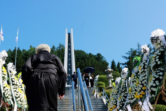 제51회 순직산업전사 위령제 거행