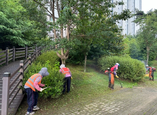 추석맞이 공원, 녹지 풀베기