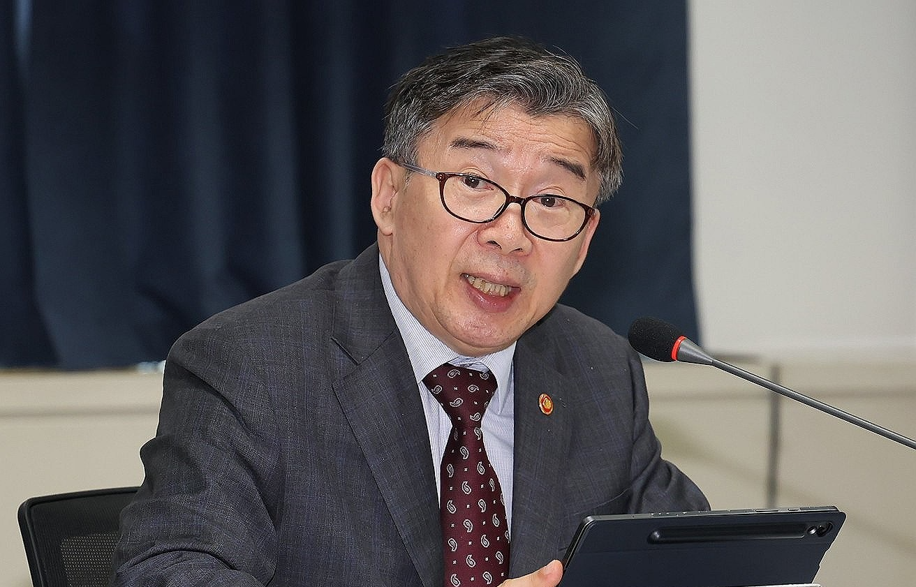 현장조정회의에서 발언하는 유철환 권익위원장(사진=연합뉴스)