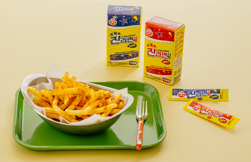 ㈜오뚜기, 톡톡톡 진라면 스틱(순한맛·매운맛) 2종 선보여