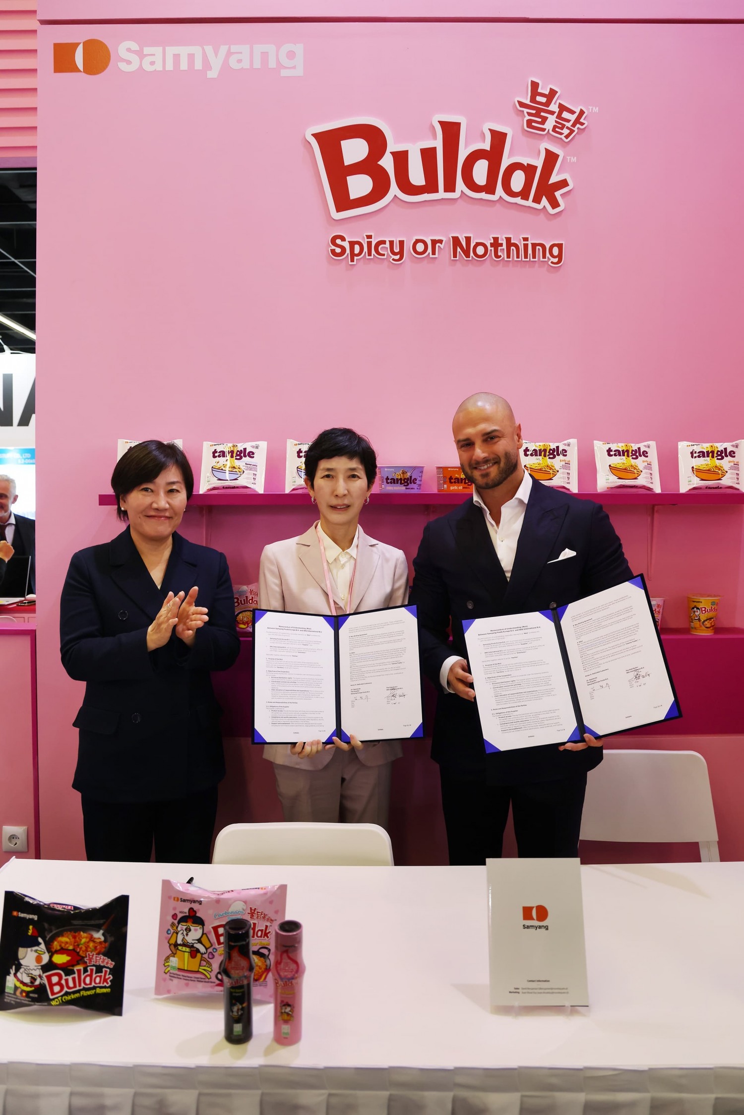 김정수 삼양식품 부회장, '불닭' 타고 유럽 공략 광폭 행보