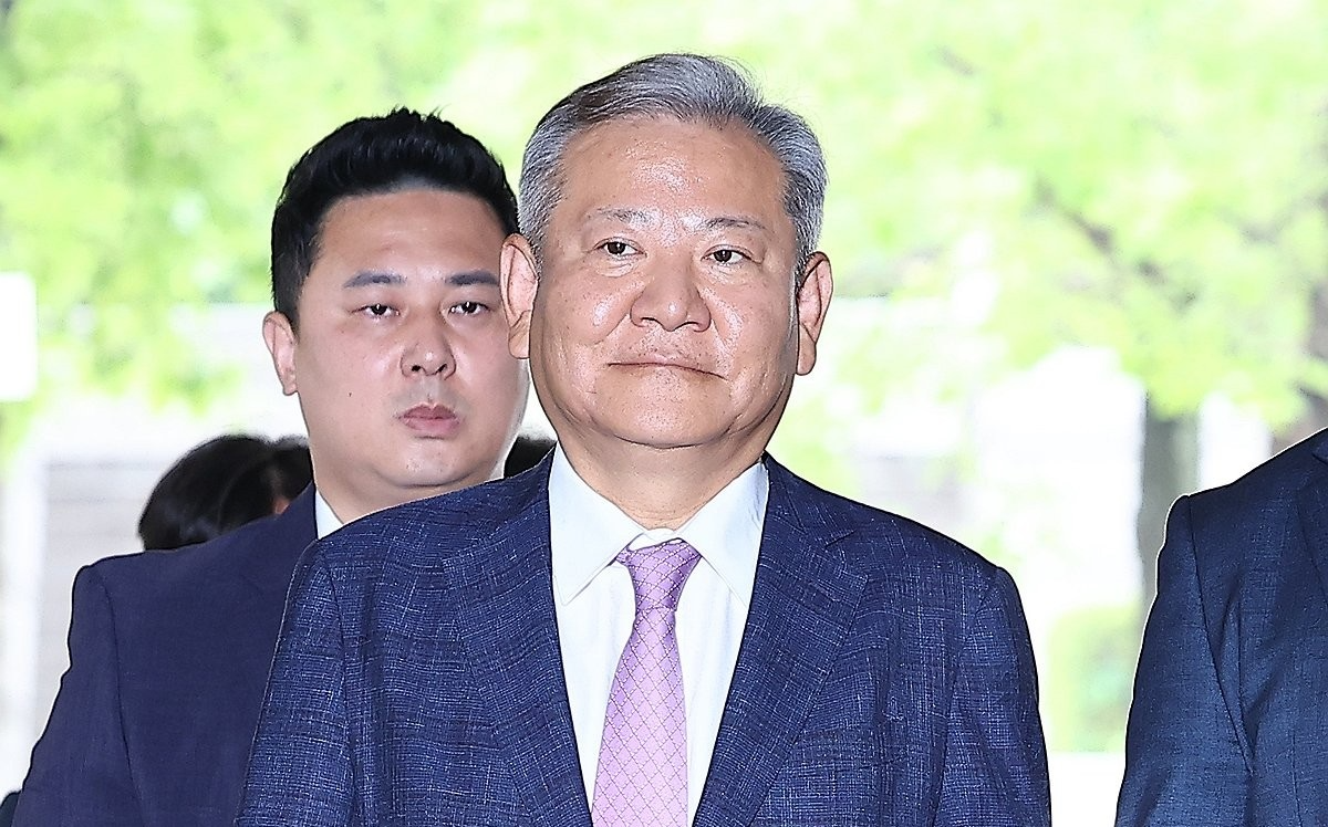 영장심사 위해 법원 출석하는 이상민 전 장관(사진=연합뉴스)