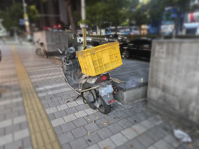 범행에 사용된 오토바이(스쿠터).(제공=부산경찰청)