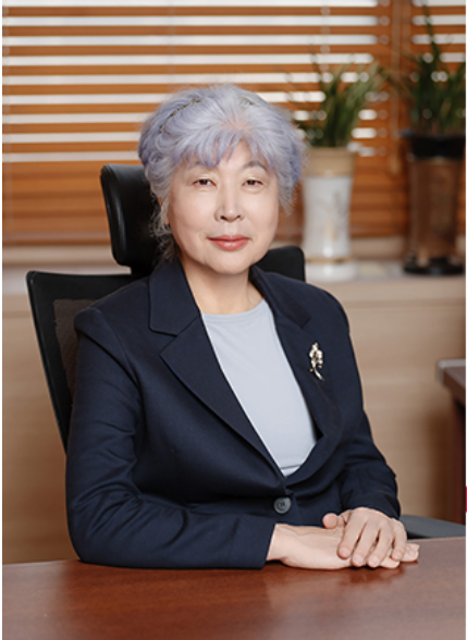 한국문학번역원 전수용 원장. 사진=한국문학번역원 홈페이지