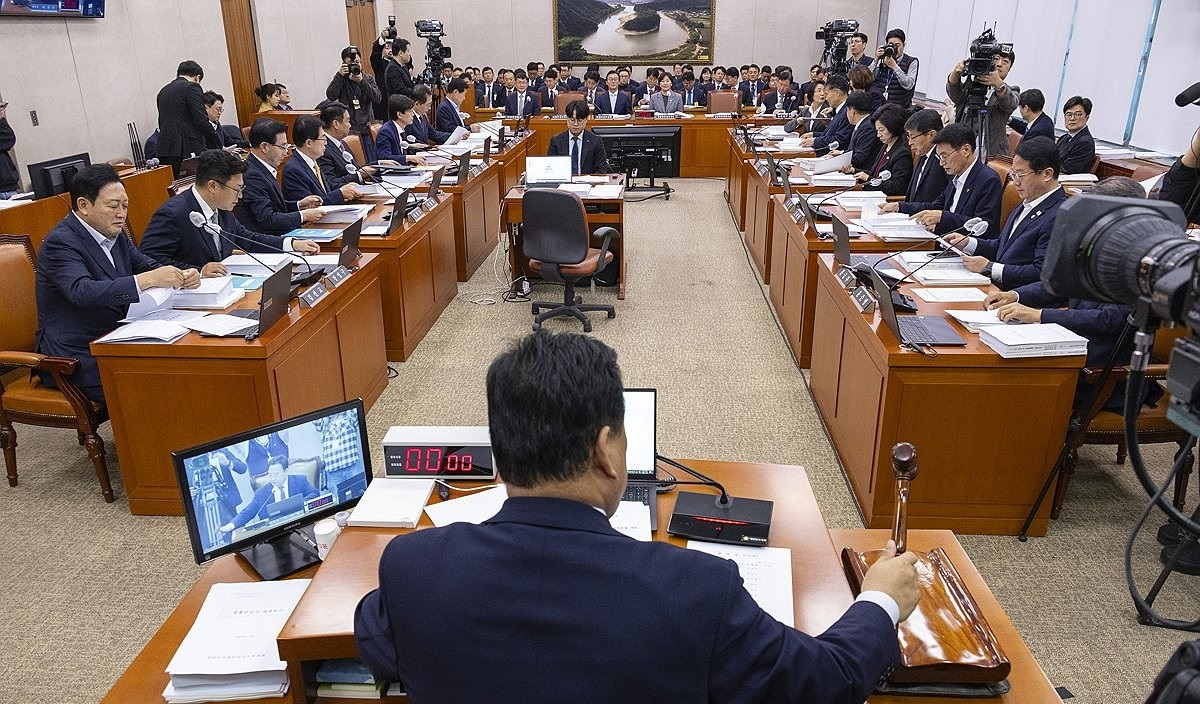 부산 해양수도 이전기관 지원에 관한 특별법 국회 농해수위 통과(사진=연합뉴스)