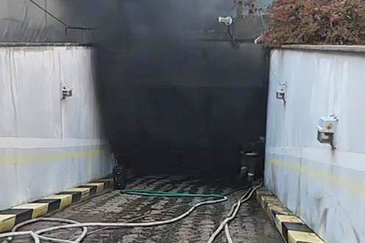 불이 난 지하 주차장(사진=연합뉴스)