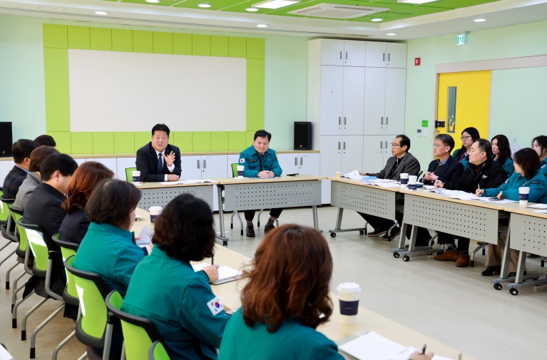 태백시, 공공보건 현안 점검…지휘부 회의 개최