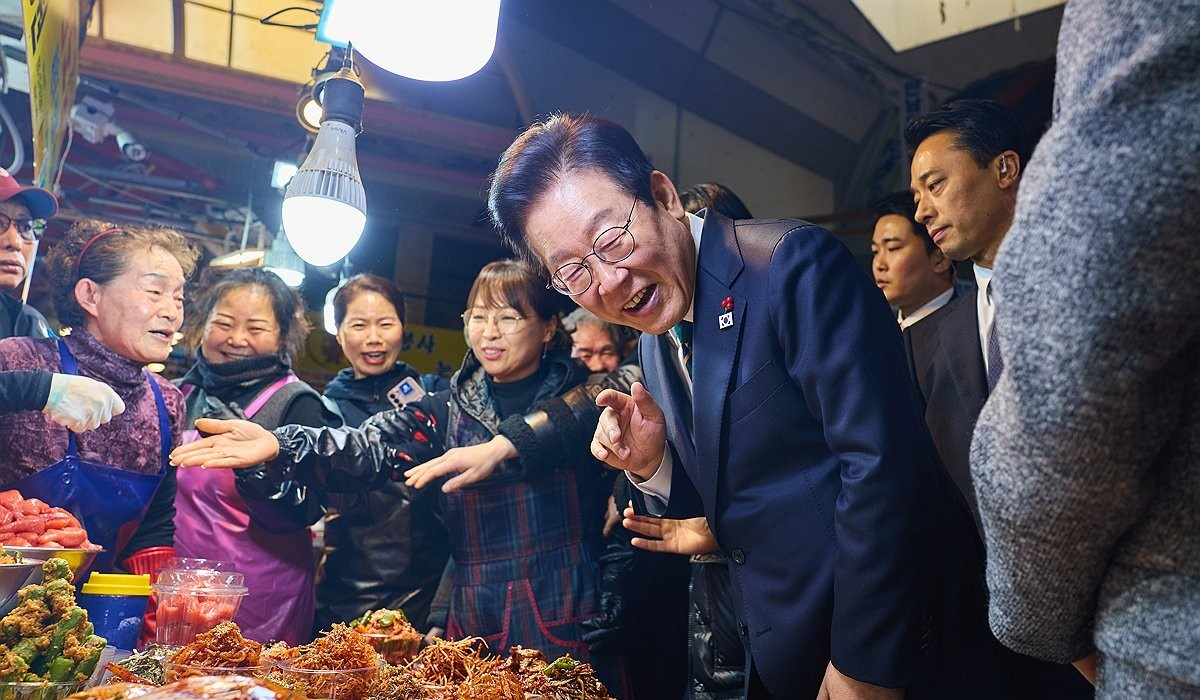 부산 부전시장 찾은 이재명 대통령(사진=연합뉴스)