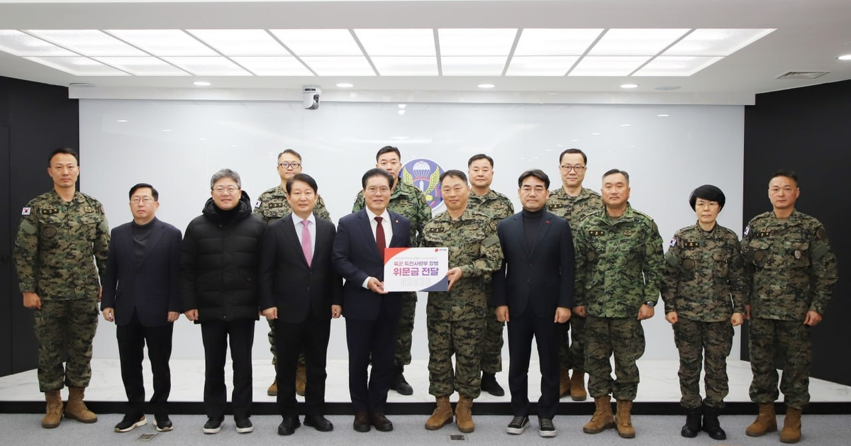 육군특수전사령부를 방문한 국민의힘 '대안과 미래' 소속 의원들.(사진=연합뉴스)