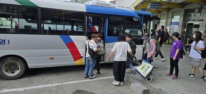 진천버스터미널 승강장 사진