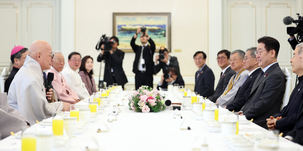 이재명 대통령, 종교지도자들과 오찬(사진=연합뉴스)