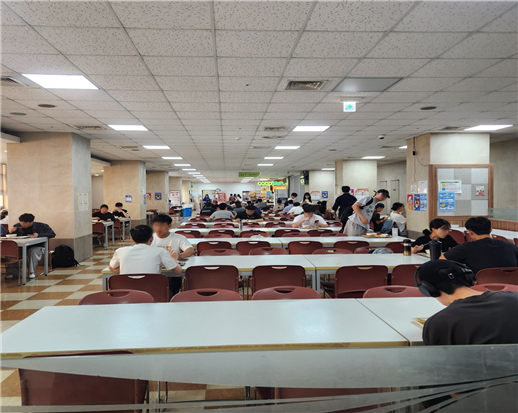 천원의 아침밥 현장-인천대학교 / 인천시청