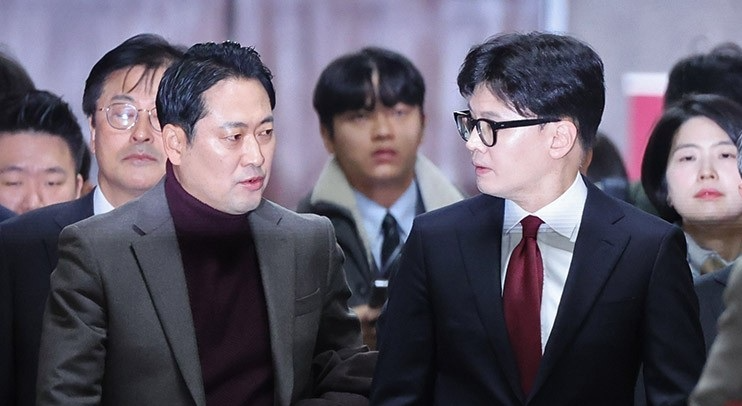 장동혁 대표(왼쪽)와 한동훈 전 대표(사진=연합뉴스)