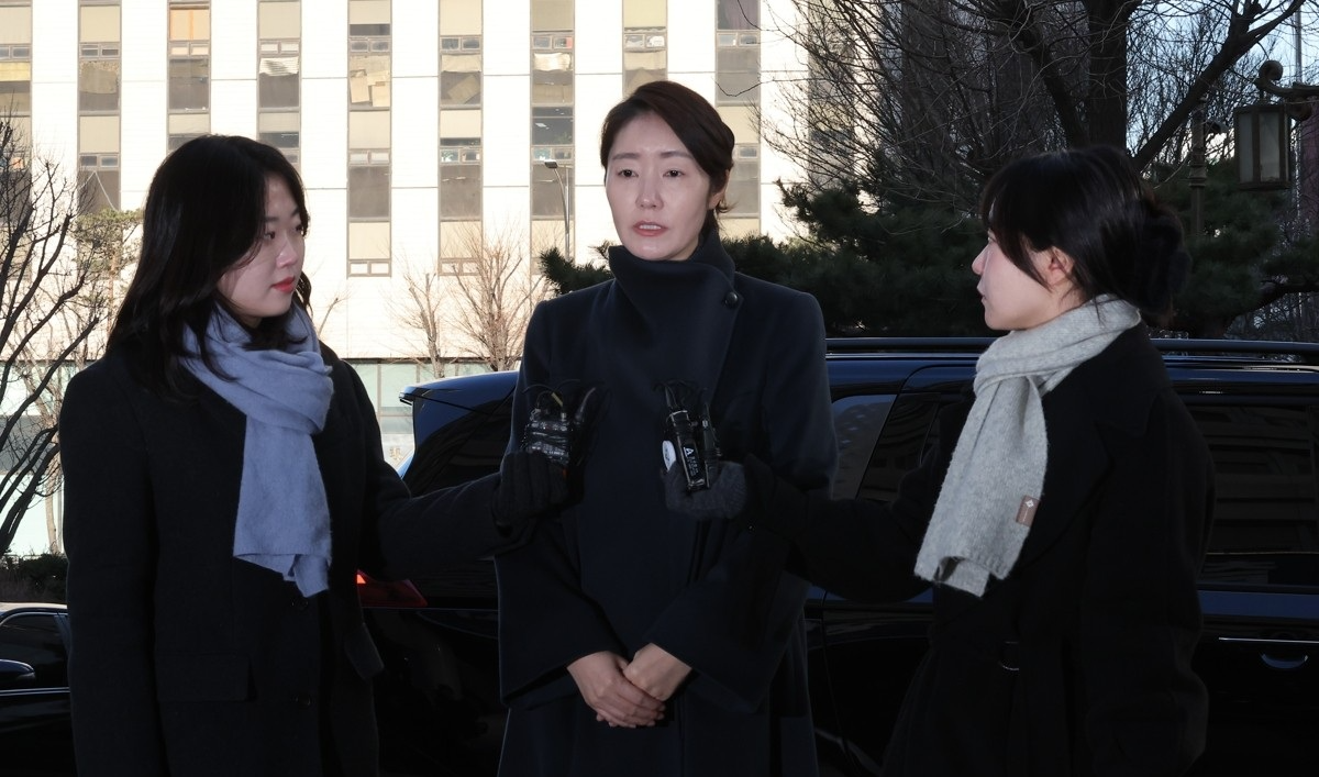 경찰 출석하는 강선우 의원(사진=연합뉴스)