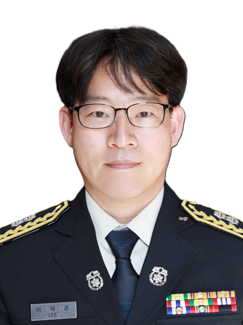 진주소방서 예방안전과장 이재춘 소방령.(제공=진주소방서)