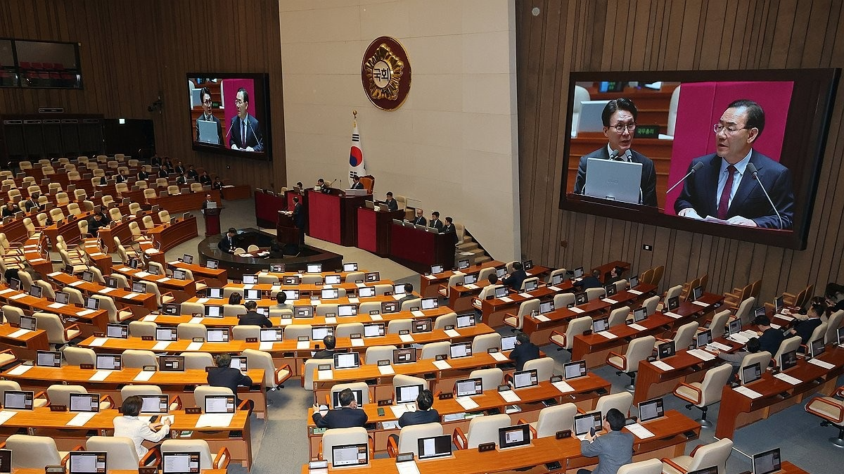 주호영 의원 대정부질문, 답변하는 김민석 총리(사진=연합뉴스)