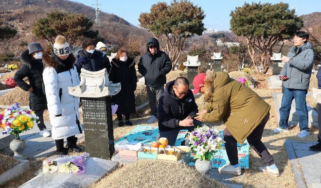 설 성묘.(사진=연합뉴스)