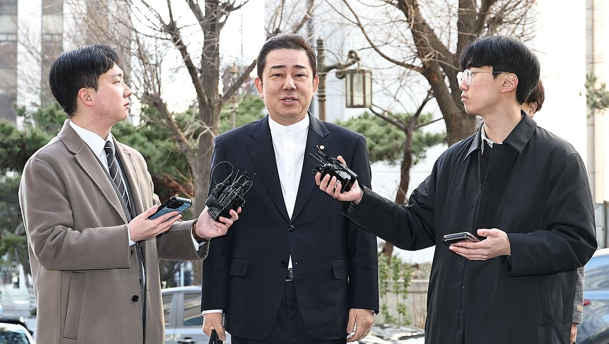 첫 경찰 소환되는 김병기 의원(사진=연합뉴스)