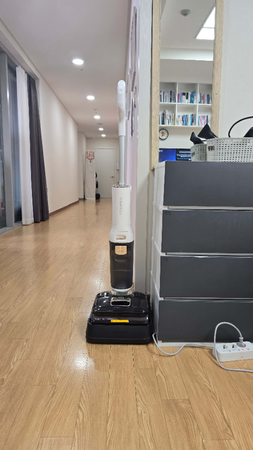 로보락, 원주 아동복지시설에 청소기 기부