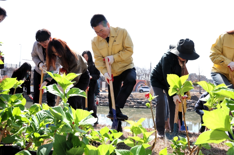 제81회 식목일 기념행사 개최