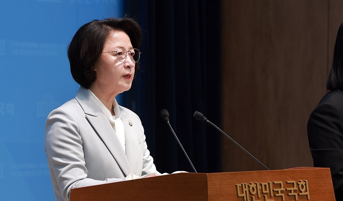 법제사법위원장직 사임 의사 밝히는 추미애 의원(사진=연합뉴스)