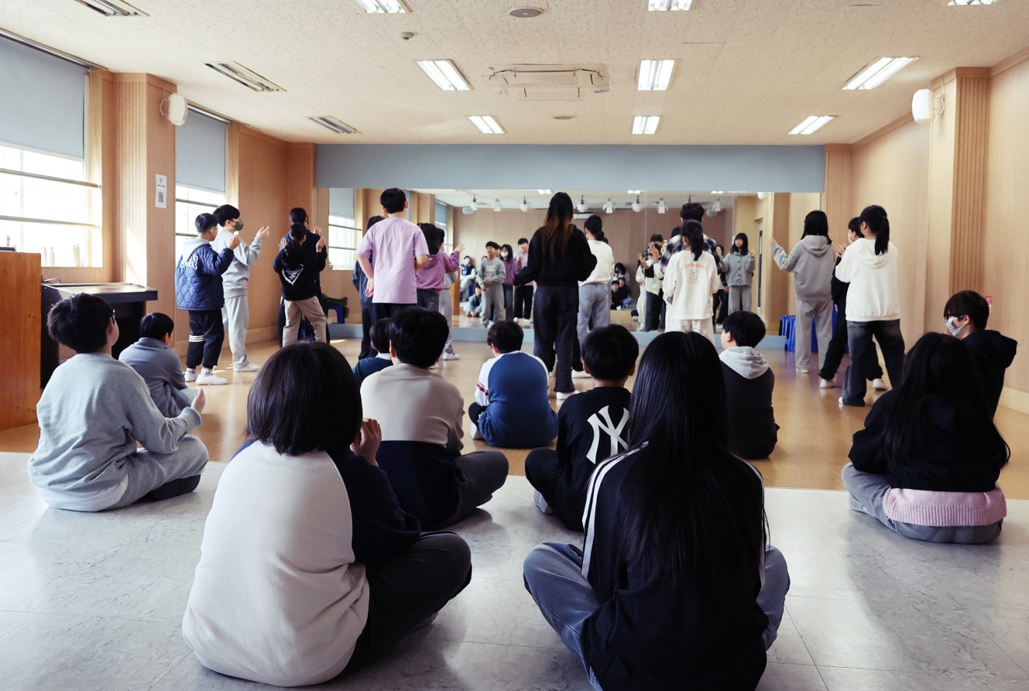 SK브로드밴드, 서울남부교육지원청·LOVE FNC와 'K-POP 아동문화예술교실' 운영