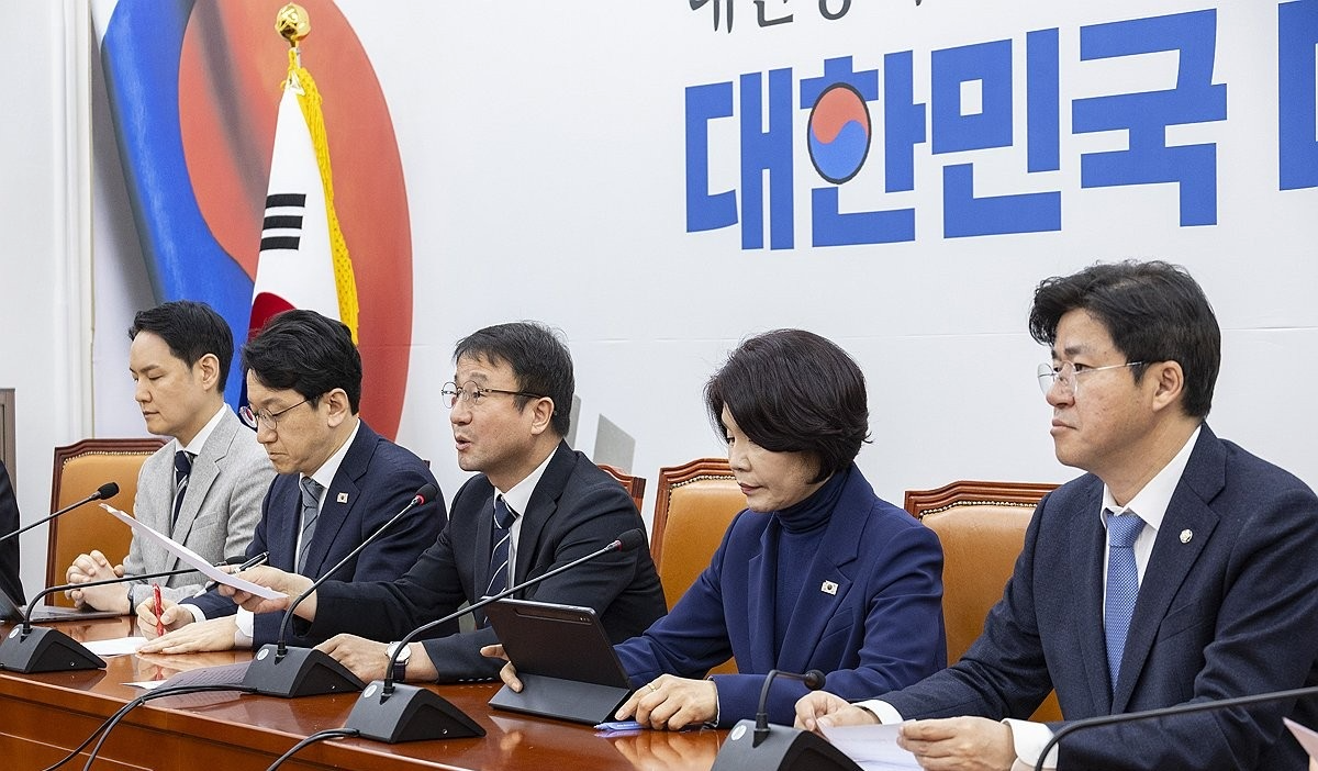 민주당 정책조정회의(사진=연합뉴스)