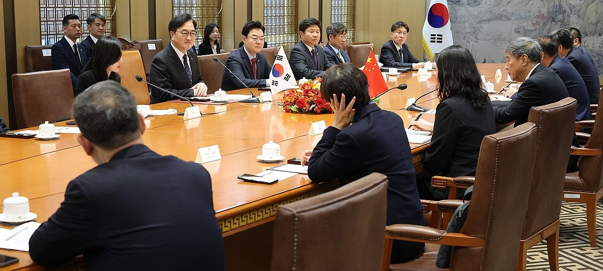 우원식 국회의장, 중한우호소조 방한단 접견(사진=연합뉴스)