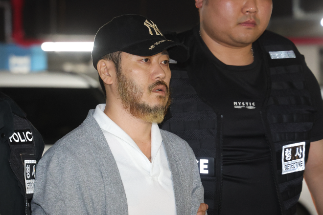 경찰청으로 압송된 '필리핀 마약왕' 박왕열.(사진=연합뉴스)