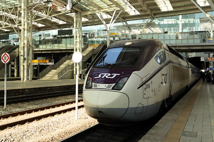 SRT 서울역 교차운행.(사진=SR)